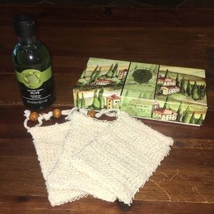 (SOLD) Bath products